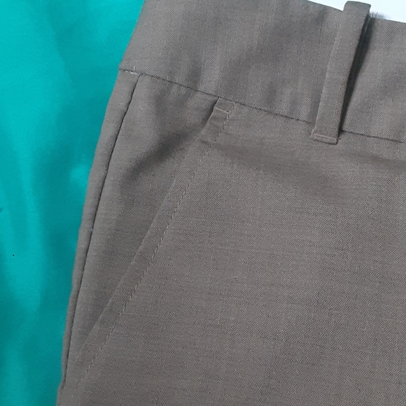 🆕️ The Trouser  by Gap - Picture 3 of 12